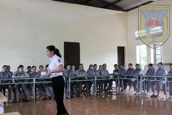 Cơ sở Điều trị nghiện ma túy tỉnh tổ chức các hoạt động kỷ niệm 87 năm ngày thành lập Hội LHPN Việt Nam và 7 năm ngày Phụ nữ Việt Nam 20/10