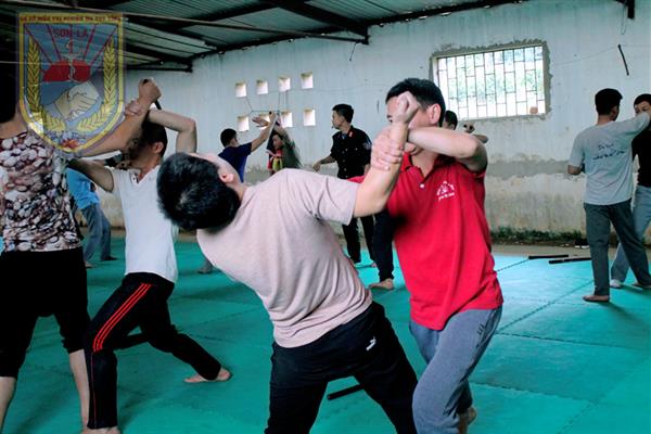 Bế mạc lớp nghiệp vụ bảo vệ tại Cơ sở Điều trị nghiện ma túy tỉnh Sơn La