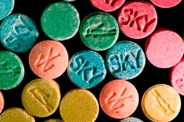 Ma tuý tổng hợp không gây nghiện như heroin?
