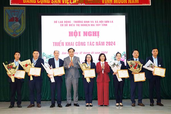 Hội nghị triển khai công tác năm 2024