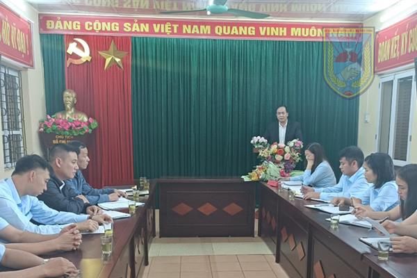 Trao quyết định tiếp nhận viên chức và bổ nhiệm lãnh đạo Điểm vệ tinh Sông Mã