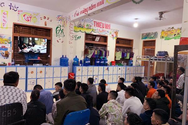 Cơ sở cai nghiện ma túy tổ chức chiếu phim “Mưa đỏ” cho học viên cai nghiện