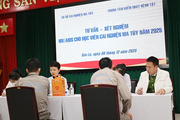 Tư vấn, xét nghiệm HIV/AIDS cho học viên cai nghiện tại Cơ sở cai nghiện ma túy tỉnh Sơn La